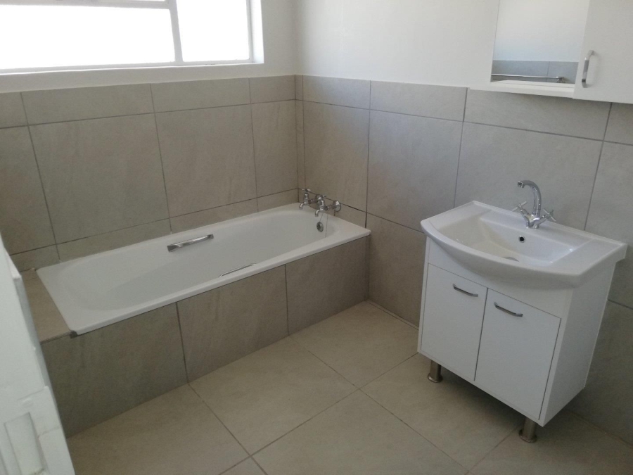 3 Bedroom Property for Sale in Miederpark North West